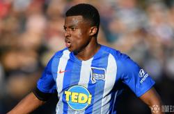 米乐平台下载 -窗口期荷甲传出新动向；密尔沃基雄鹿官宣签约；管理层表态——赛场秩序良好；心理建设被强调的简单介绍