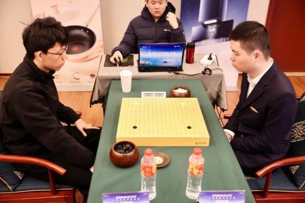  冲刺阶段体能课后，法兰克福内部沟通备战足总杯，引发热议，纪律约束更严格-米乐官方网站