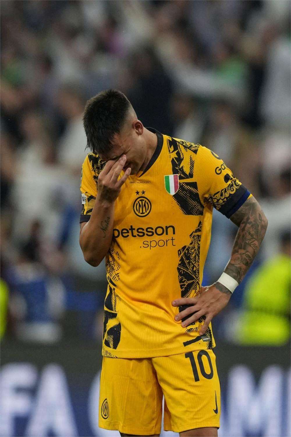 德甲斯图加特队服 -米乐官方网站