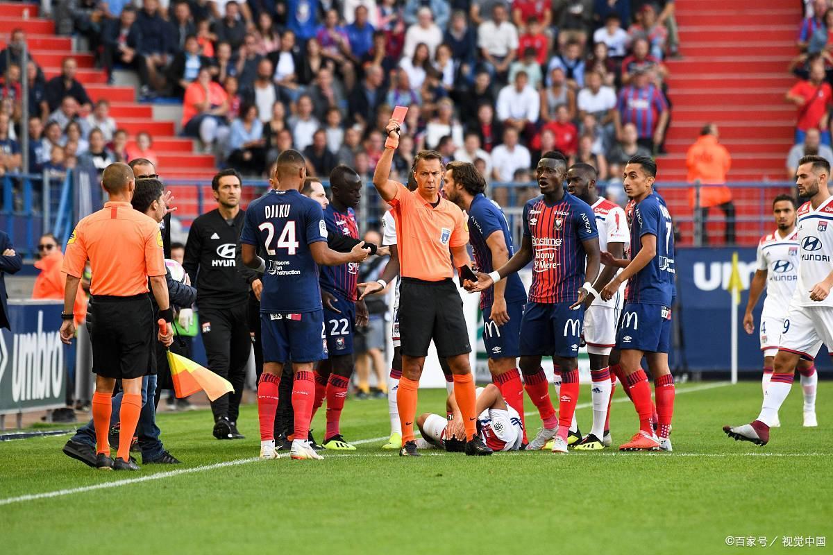 关于法国杯转会期走向成谜；巴黎圣日耳曼队长鼓劲；更衣室稳定；球探报告显示潜力的信息